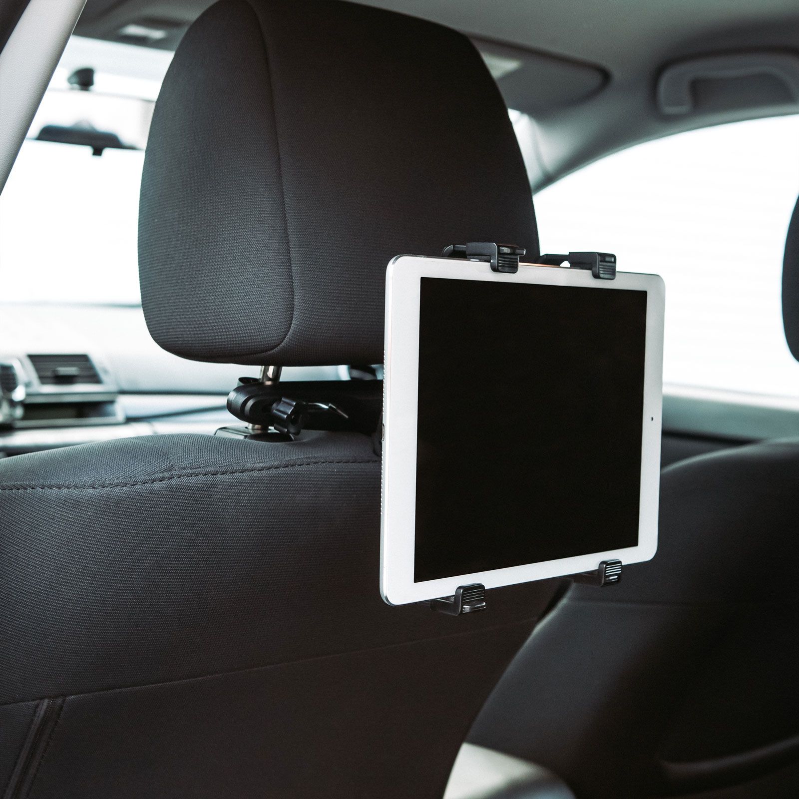 Car mounts Universal tablet holder